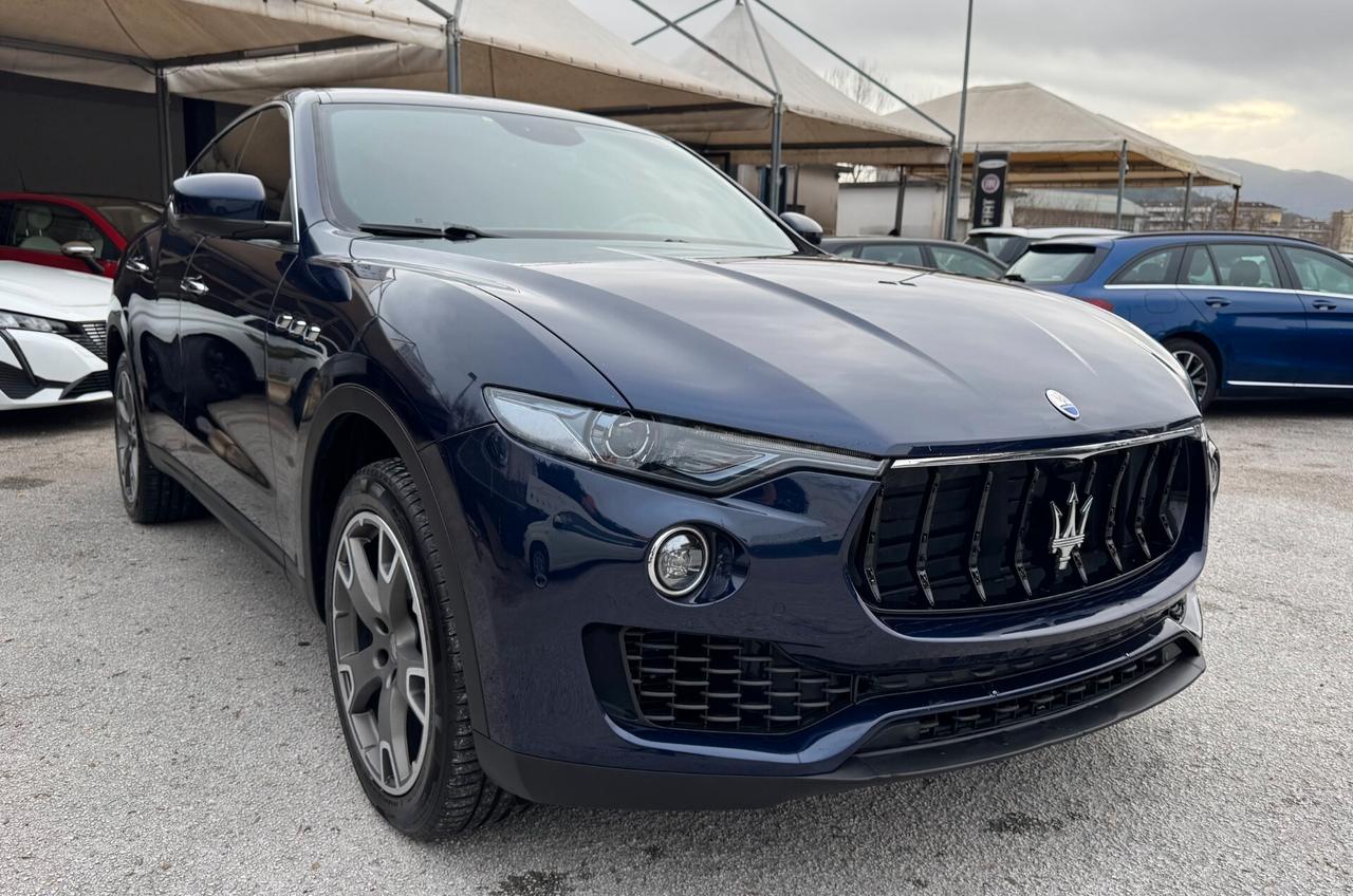 Maserati Levante V6 Diesel 275 CV AWD Granlusso