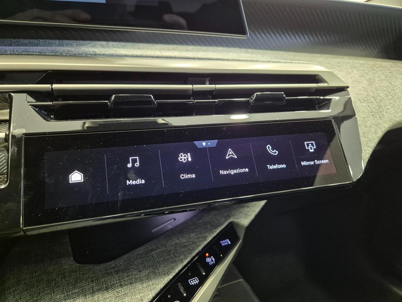 Peugeot 3008 1.2 hybrid Allure 145cv e-dcs6 IN PROMO