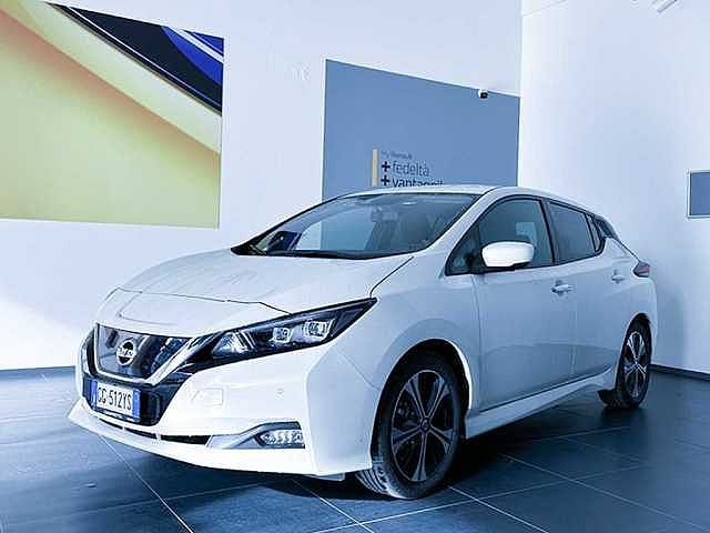 Nissan LEAF N-Connecta 40 kWh