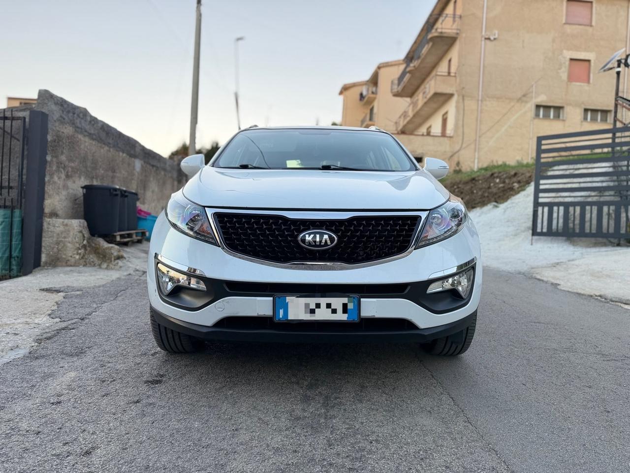 Kia Sportage 1.7 CRDI VGT 2WD high tech