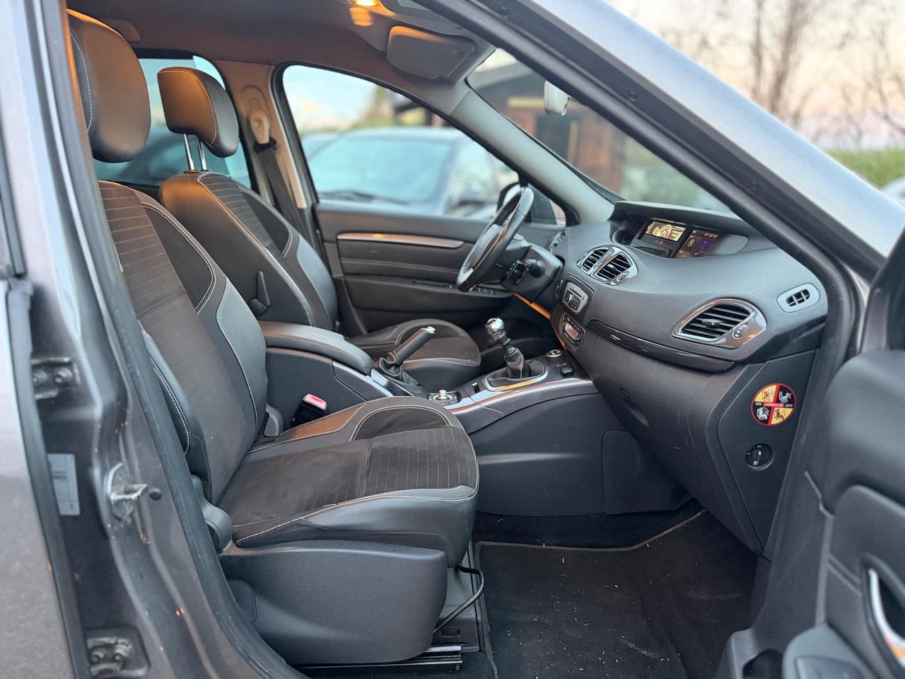 Renault Scenic Scénic XMod Cross 1.5 dCi 110CV Energy