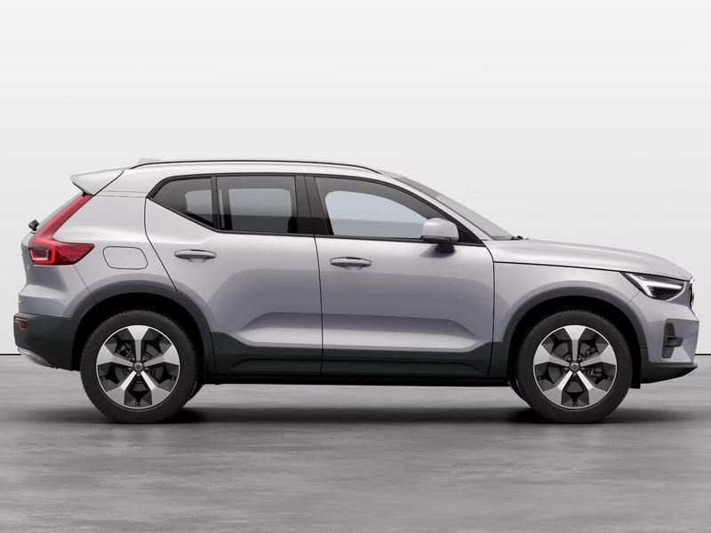 Volvo XC40 B3 163+11 CV Mild Hybrid Benzina Automatico Core Pronta Consegna