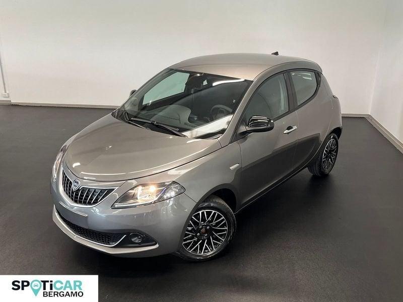 Lancia Ypsilon 1.0 FireFly 5 porte S&S Hybrid Platino - Km0