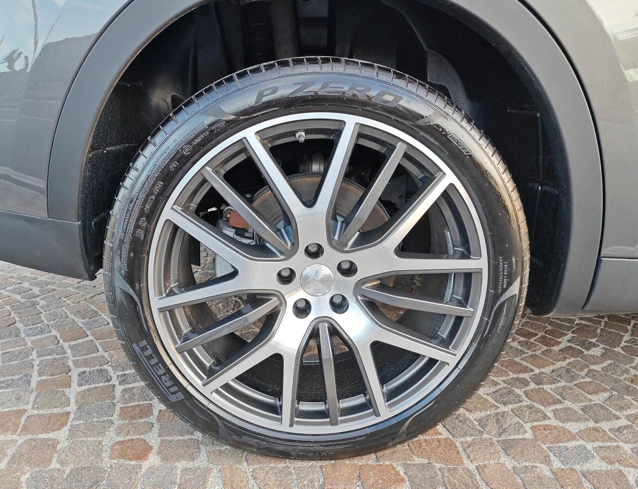 Maserati Levante 3.0 V6 250cv Diesel AWD