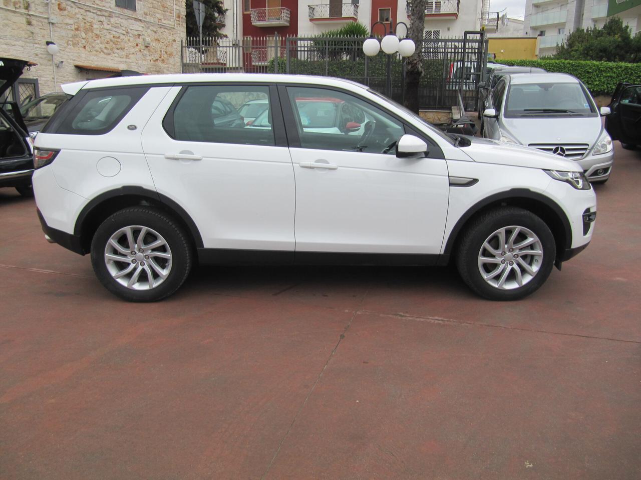 Land Rover Discovery Sport 2.0 TD4 150 CV SE - automatico