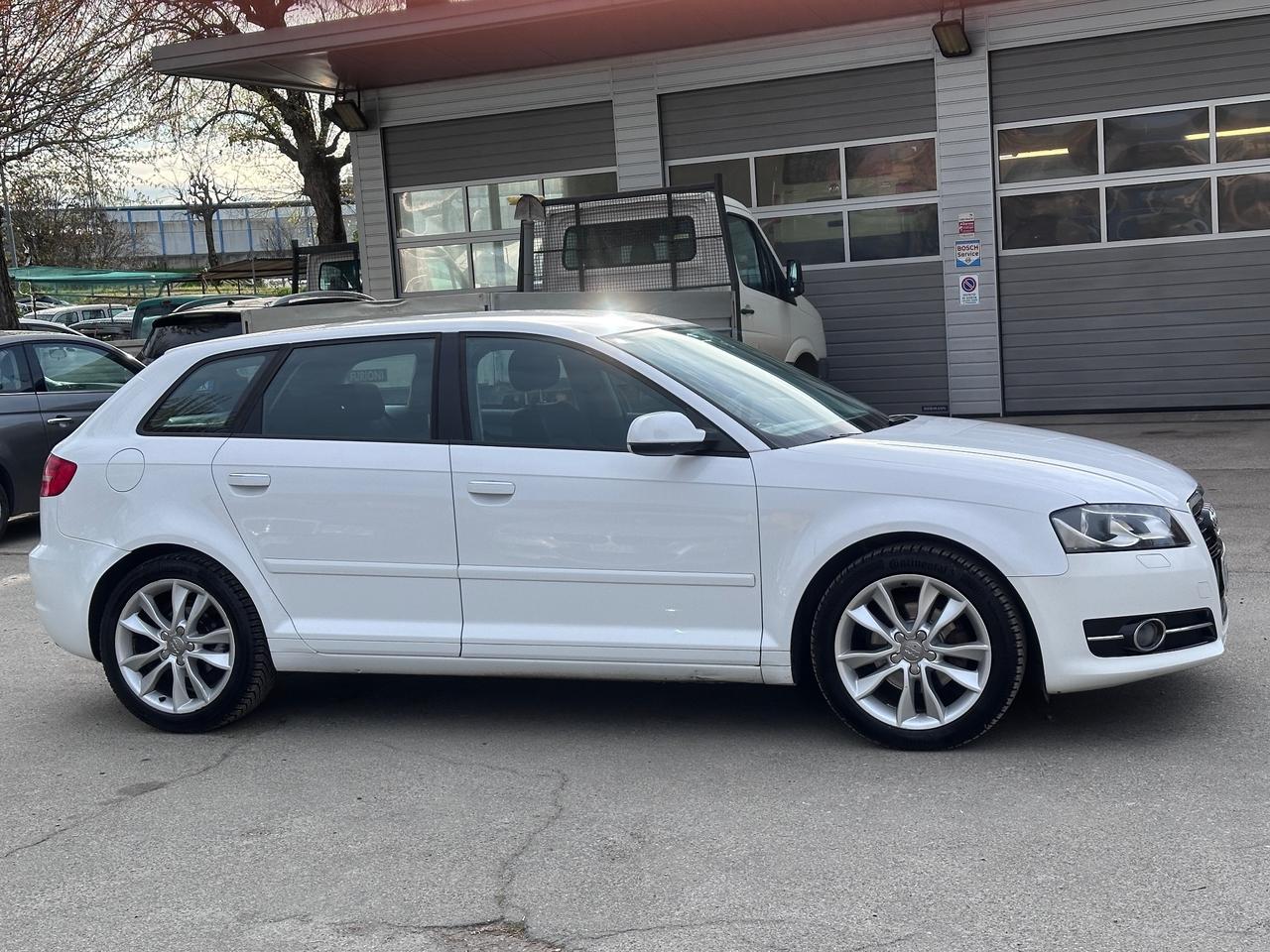 Audi A3 SPB. 2.0 TDI F.AP. S tronic solo 140 mila km