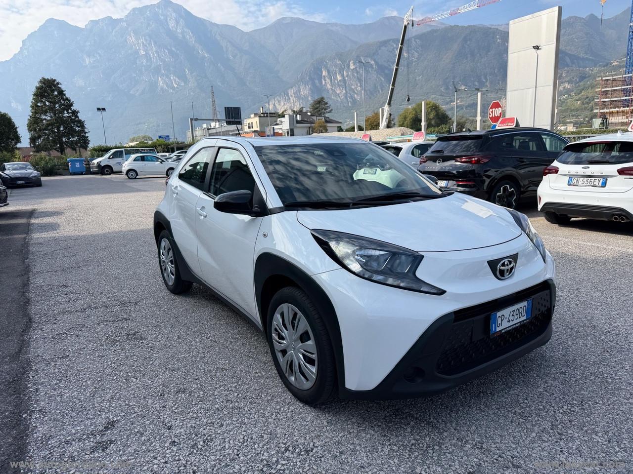 TOYOTA Aygo X 1.0 VVT-i 72 CV 5p. Active