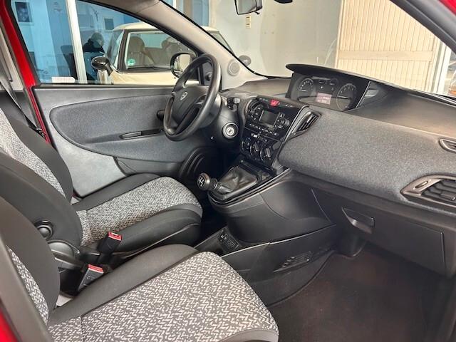 Lancia Ypsilon 1.2 69 CV 5 porte GPL Ecochic Elefantino Blu