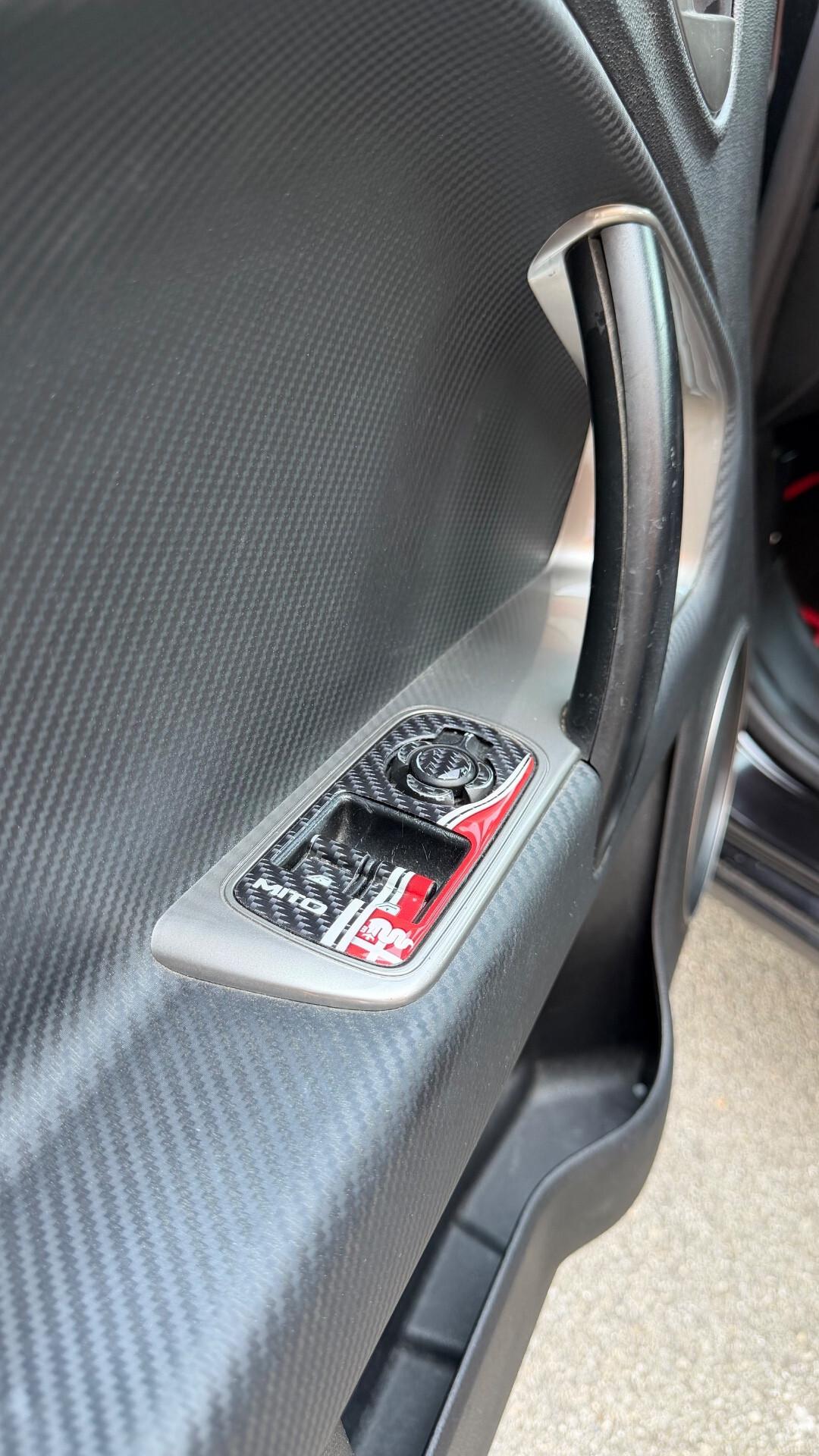 Alfa Romeo MiTo 1.4 T 135 CV M.air S&S TCT Distinctive