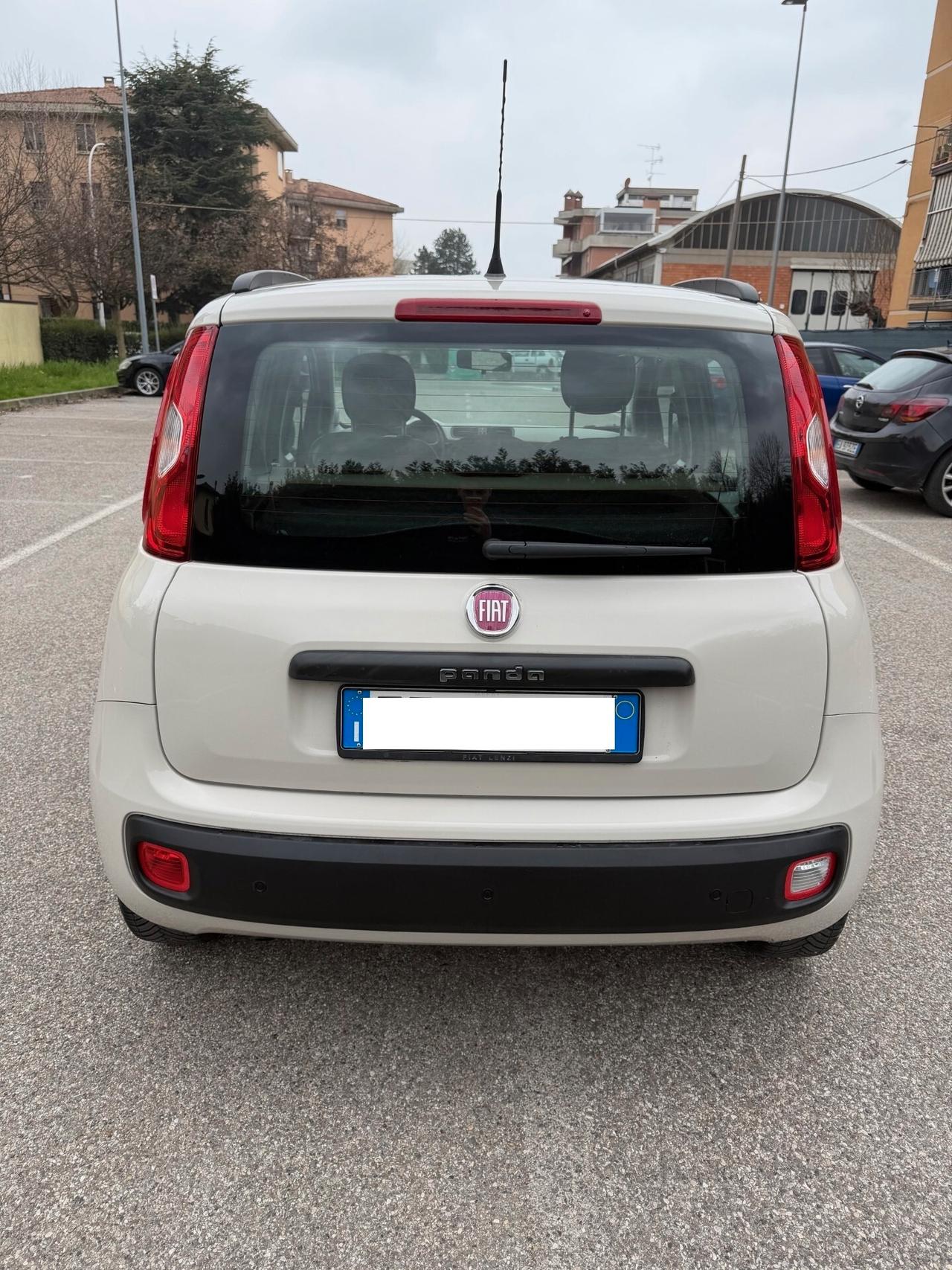 Fiat Panda 1.2 - NEOPATENTATI - 12 MESI DI GARANZIA -