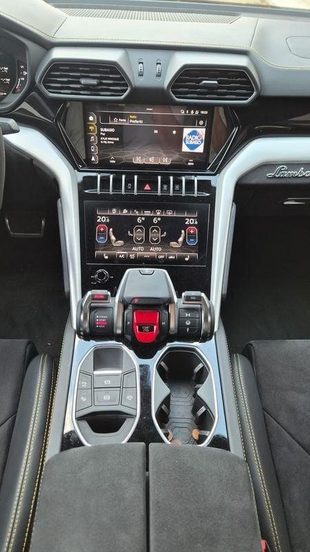 Lamborghini Urus 4.0 V8