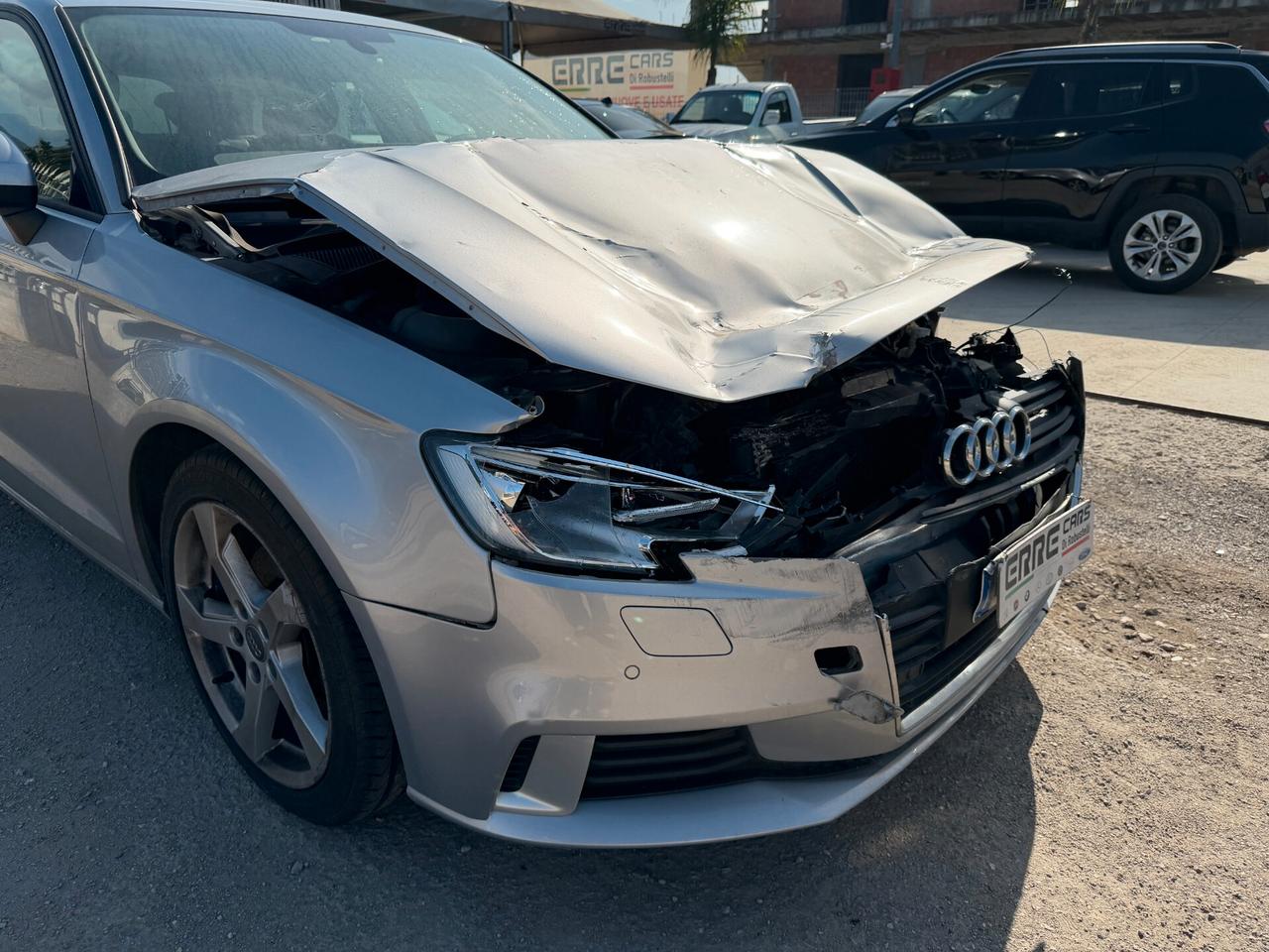 AUDI A3 2017 1.6 DIESEL 116 CV *SINISTRATA