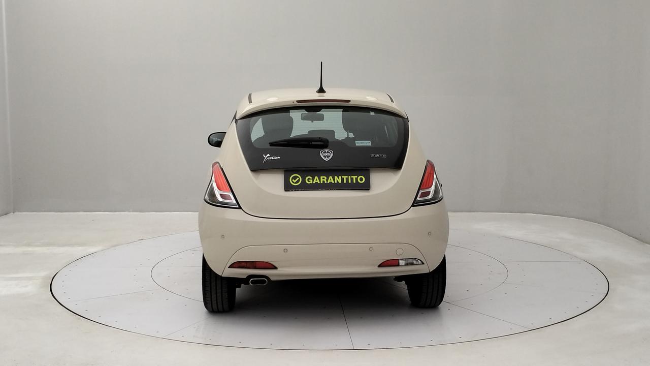 LANCIA Ypsilon III - Ypsilon 1.0 firefly hybrid Gold s&s 70cv