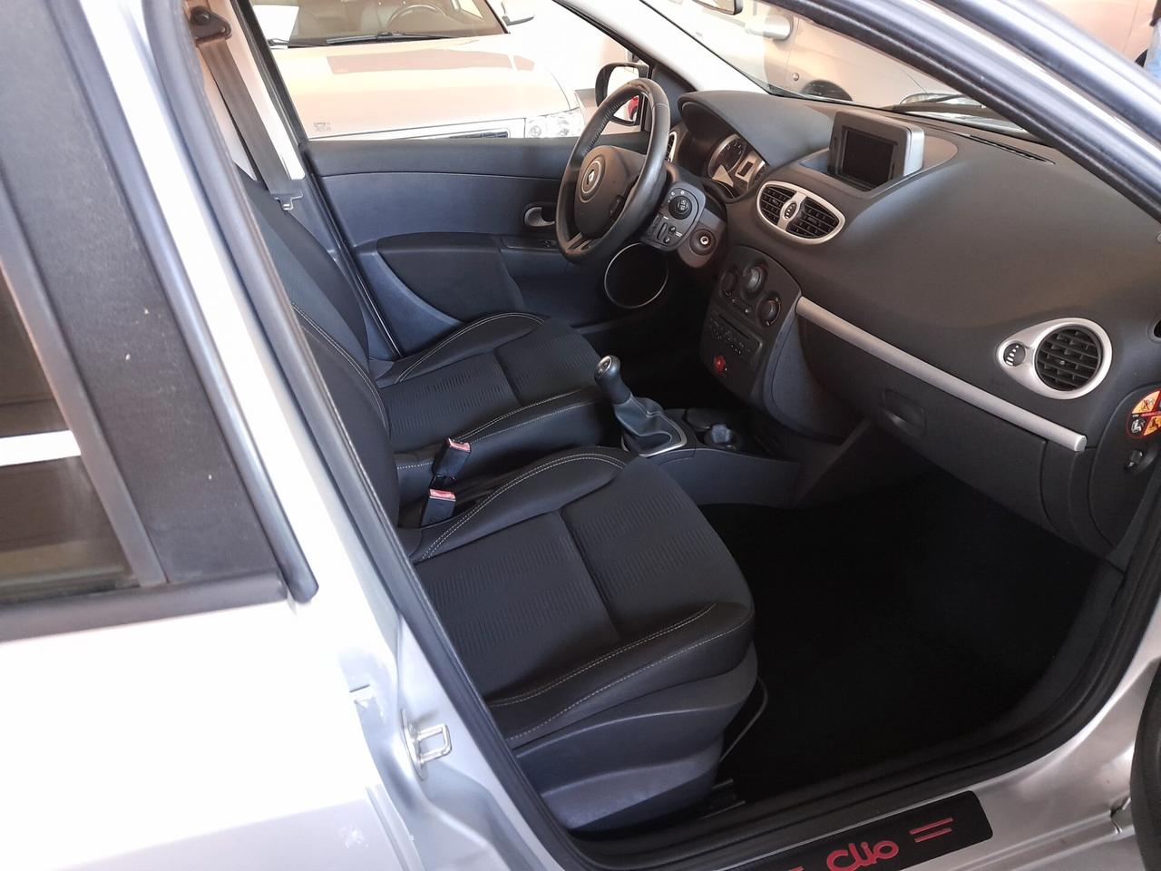 Renault Clio 1.2 16V 5 porte Dynamique