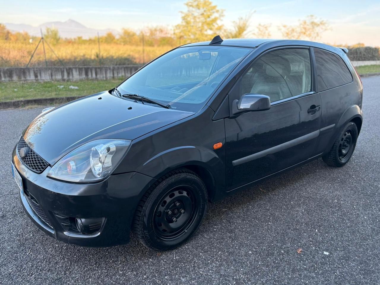 Ford Fiesta 1.6 TDCi 3p. 90CV NEOPATENTATI