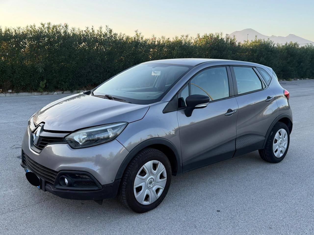 Renault Captur 1.5 Diesel 90CV 12 mesi di garanzia