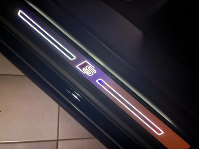 AUDI Q8 45 TDI quattro tiptronic S line plus