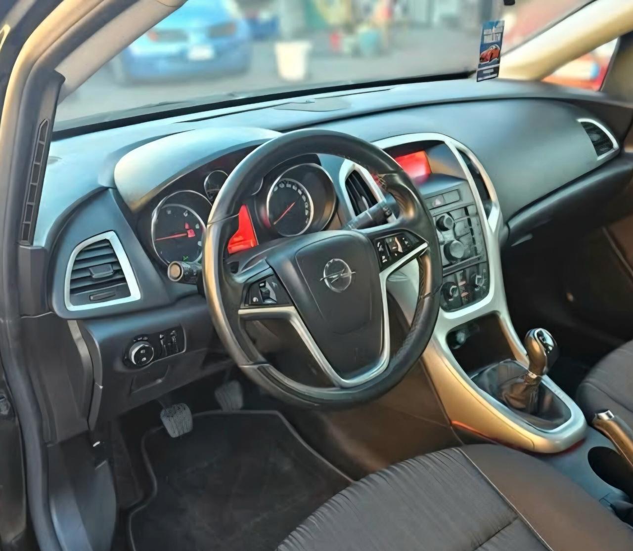 Opel Astra 1.7 CDTI 110CV 5 porte Elective