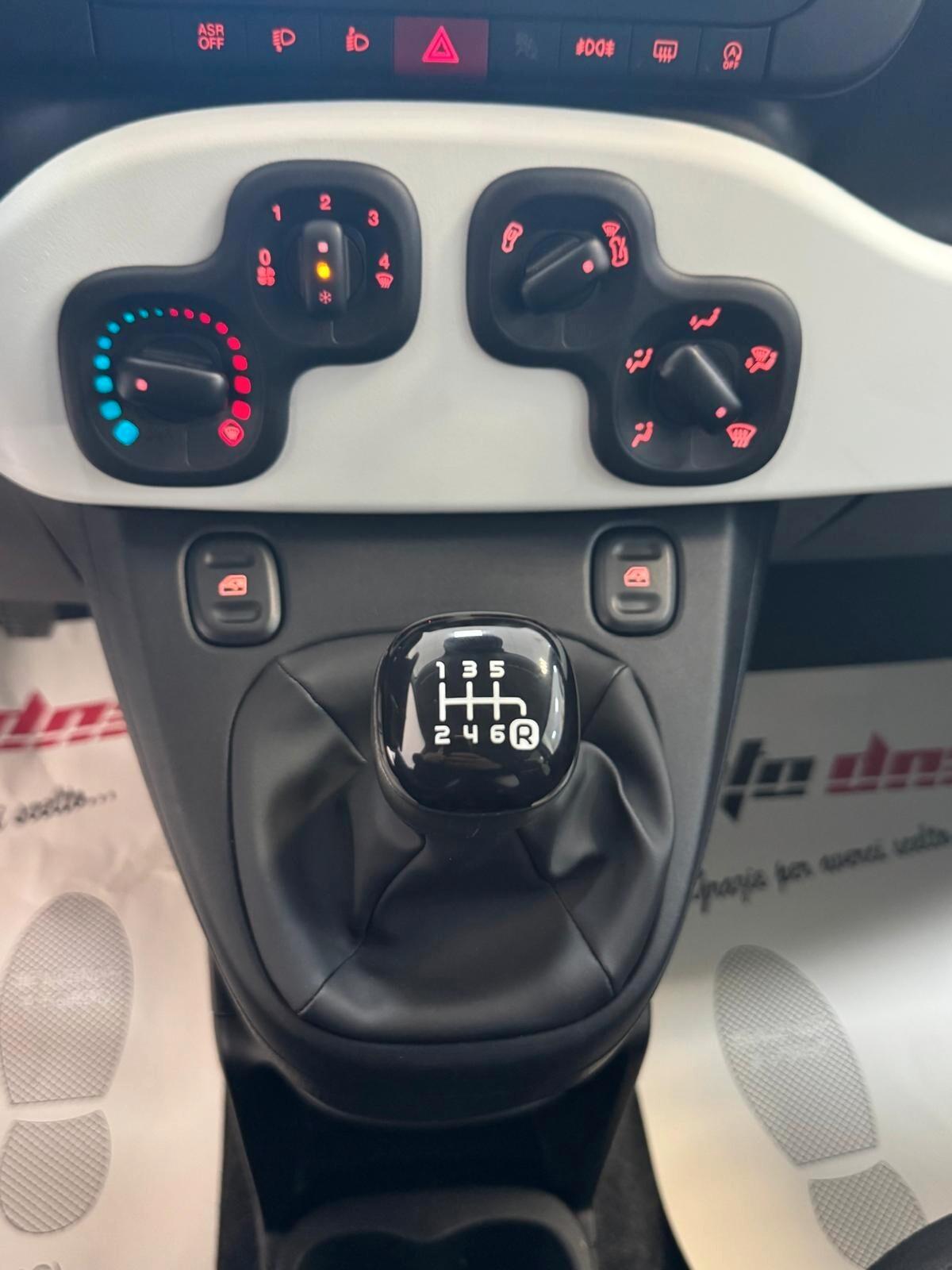 Fiat Panda 1.0 FireFly S&S Hybrid Pandina