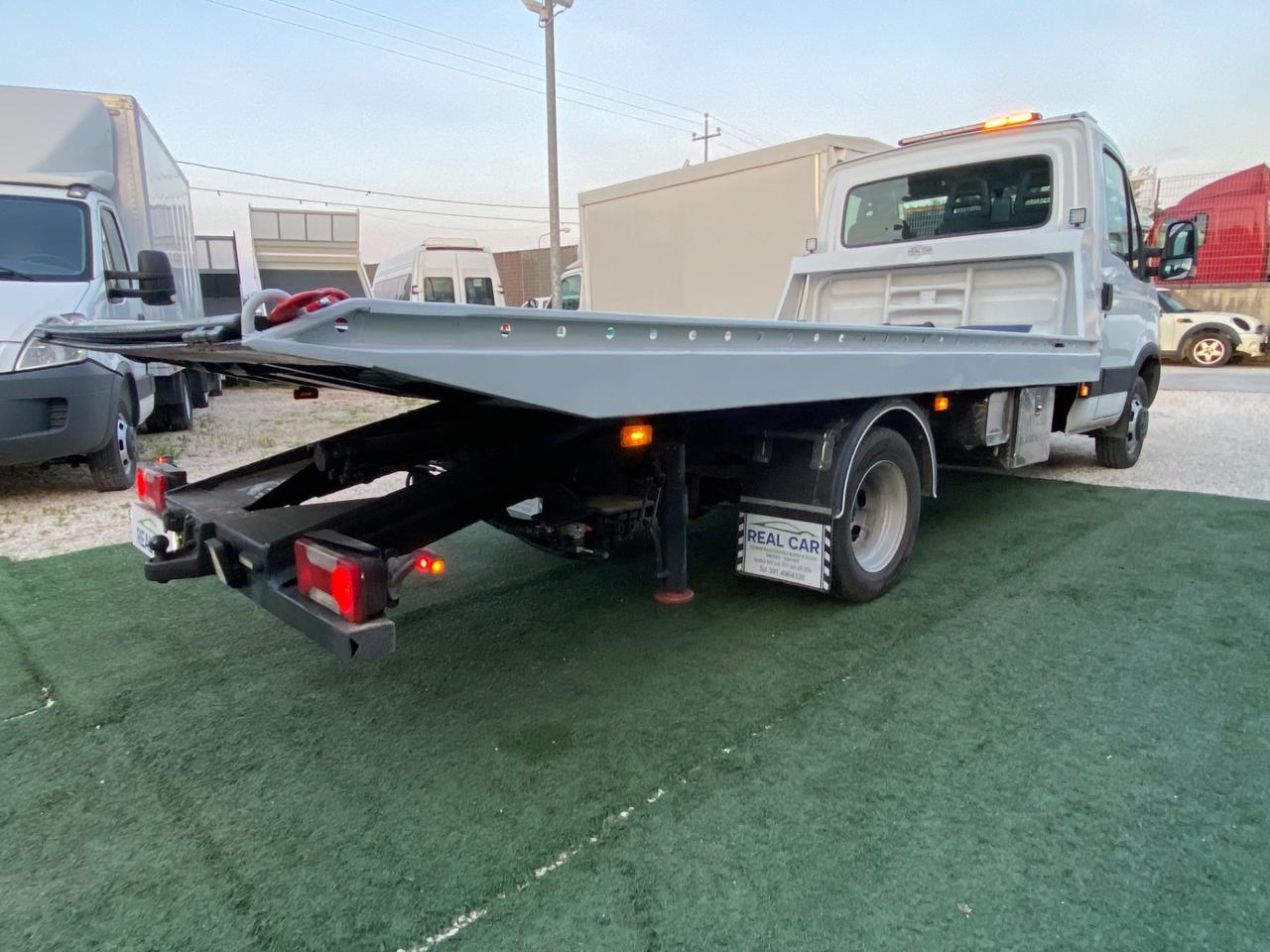 Iveco Daily 35-15 Carroattrezzi Patente B Scarrabile