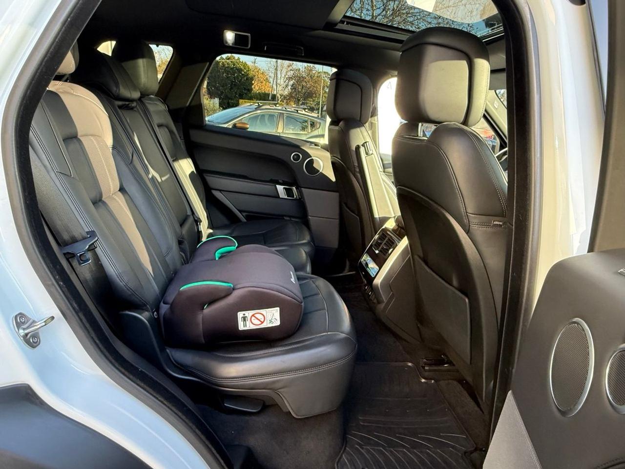 Land Rover Range Rover Sport 3.0 SDV6 #8328