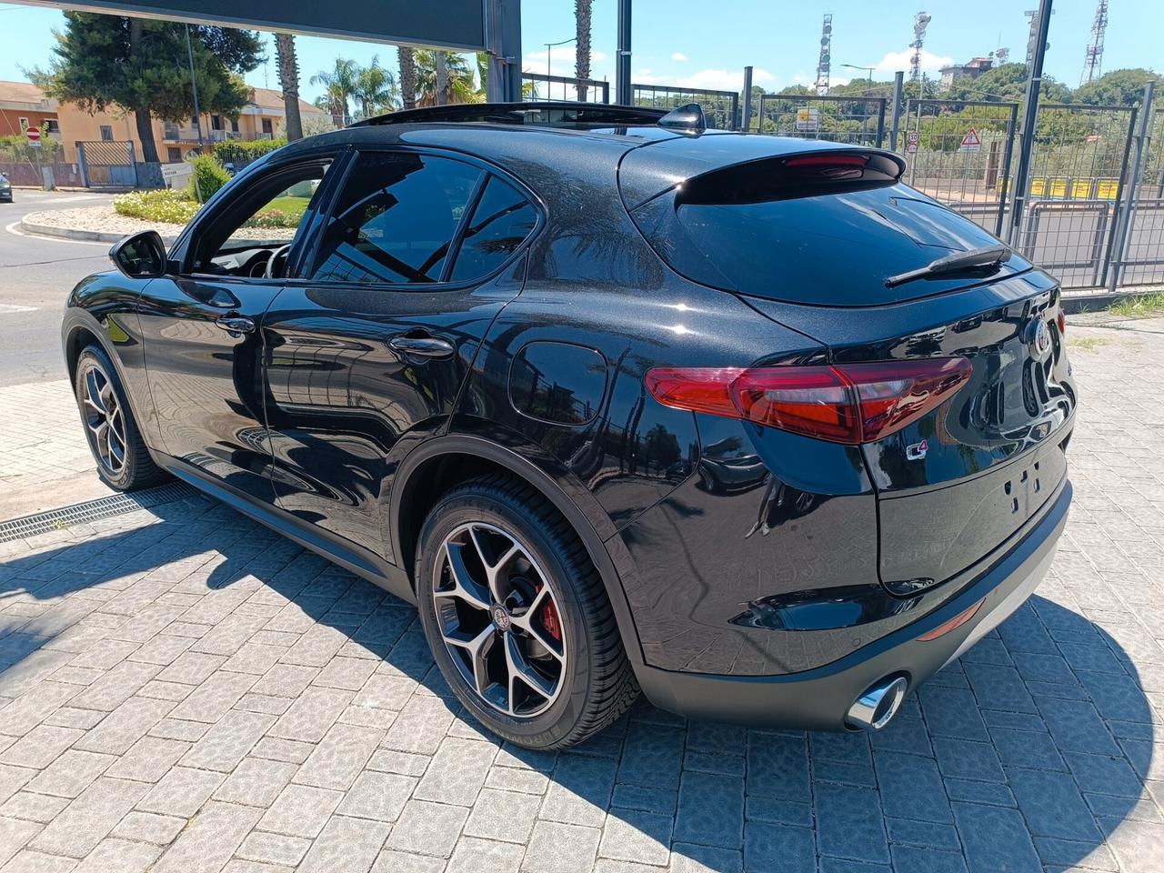 Alfa Romeo Stelvio 2.2 Turbodiesel 210 CV AT8 Q4 Super