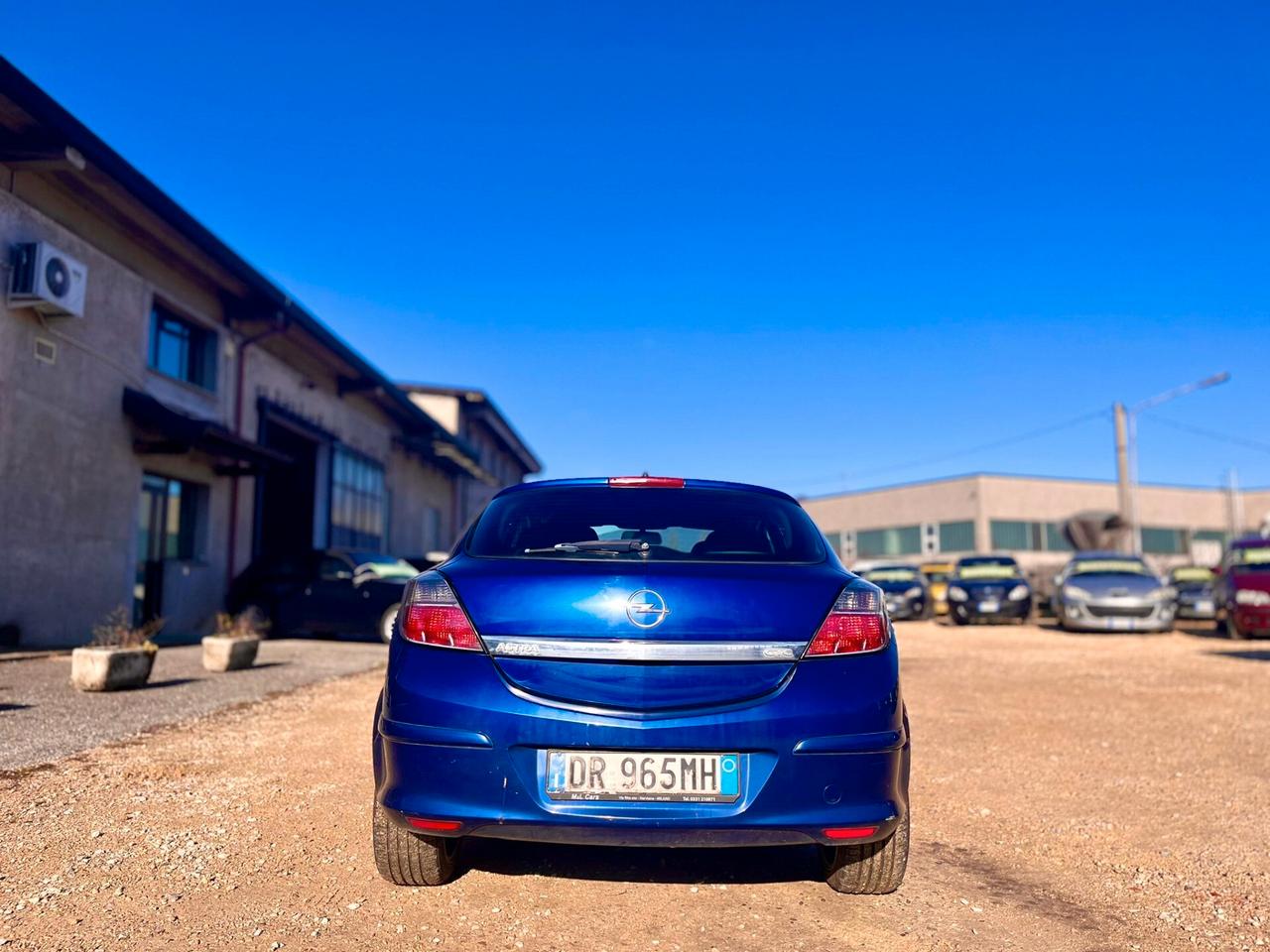 Opel Astra GTC 1.7 CDTI 125CV 3 porte Cosmo