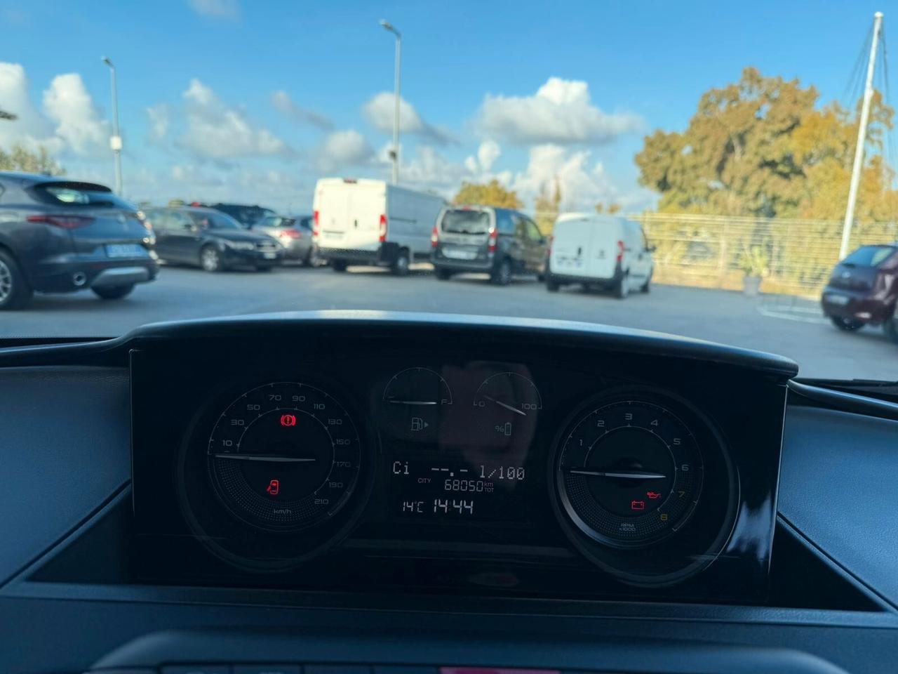 Lancia Ypsilon 1.0 FireFly 5 porte S&S Hybrid Gold Plus