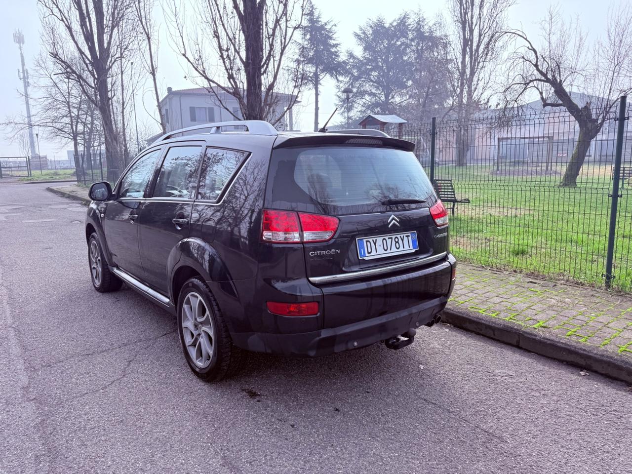 Citroen C-Crosser 2.2 HDi 4X4 - Gancio traino 2500 Kg