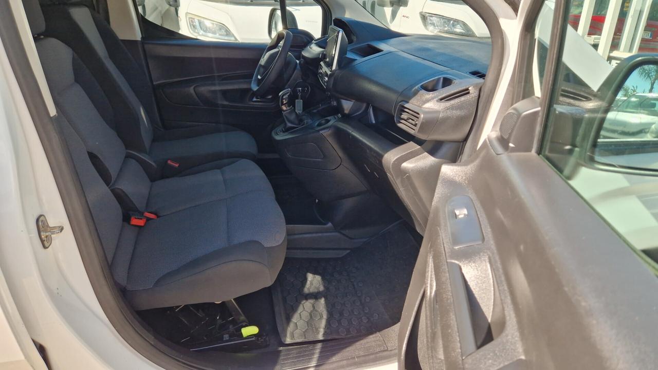 Peugeot PARTNER 1.5 BLUEHDI 100 CV NAVIGATORE