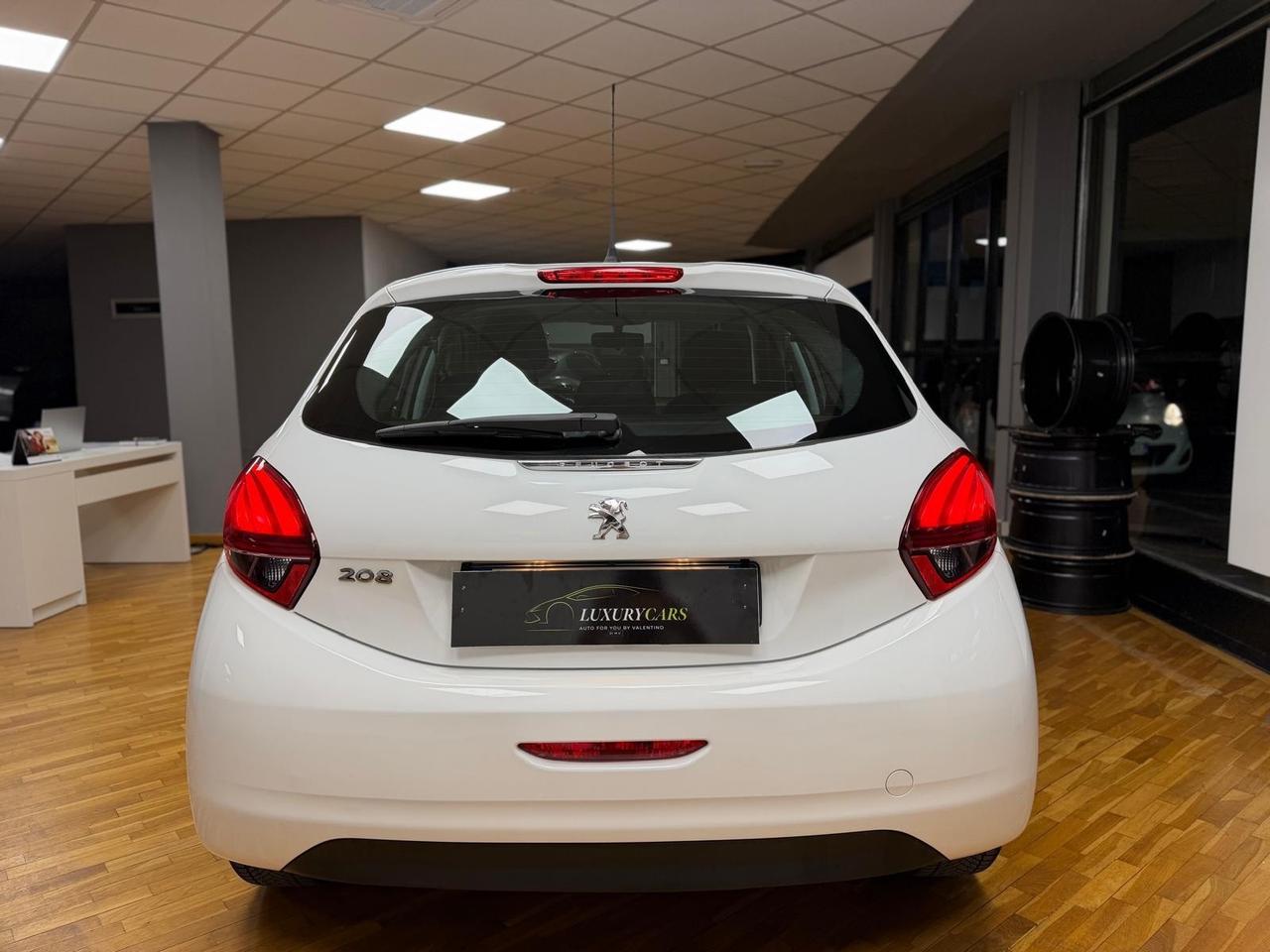 Peugeot 208 PureTech 82 5 porte Allure con soli 60000 km!!!
