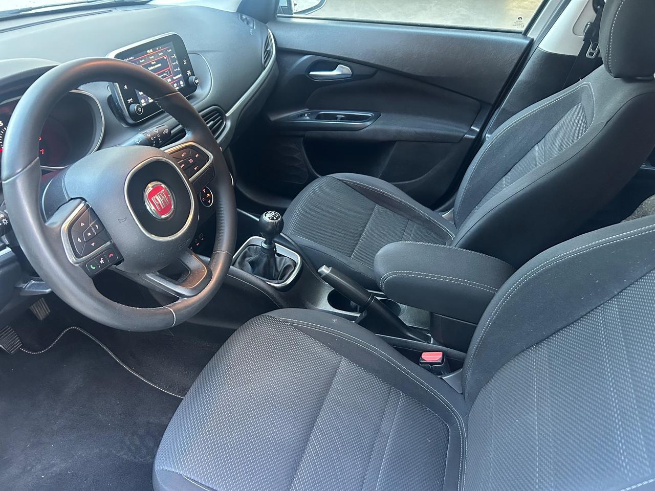 Fiat Tipo 1.6 Mjt S&S SW Lounge