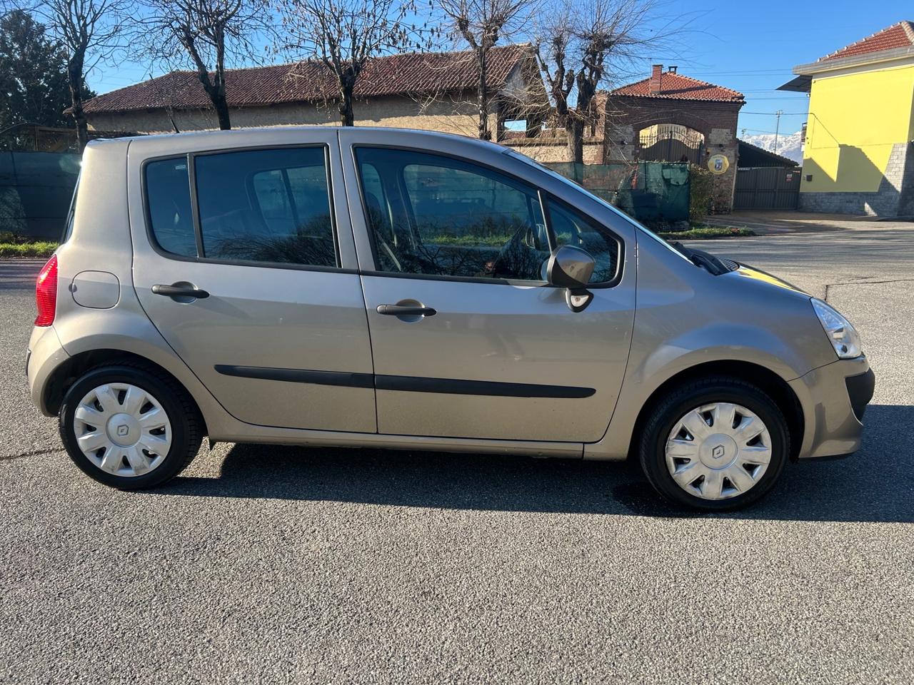 Renault Modus Grand 1.2 16V Dynamique