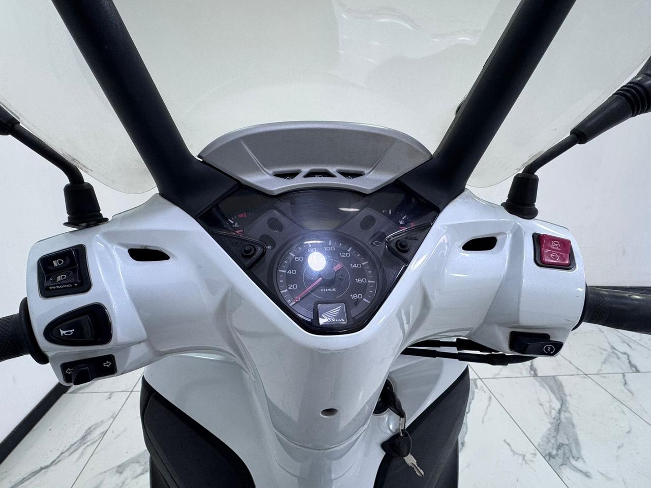 Honda SH 300 ABS-TAGLIANDATO E REVISIONATO-2015