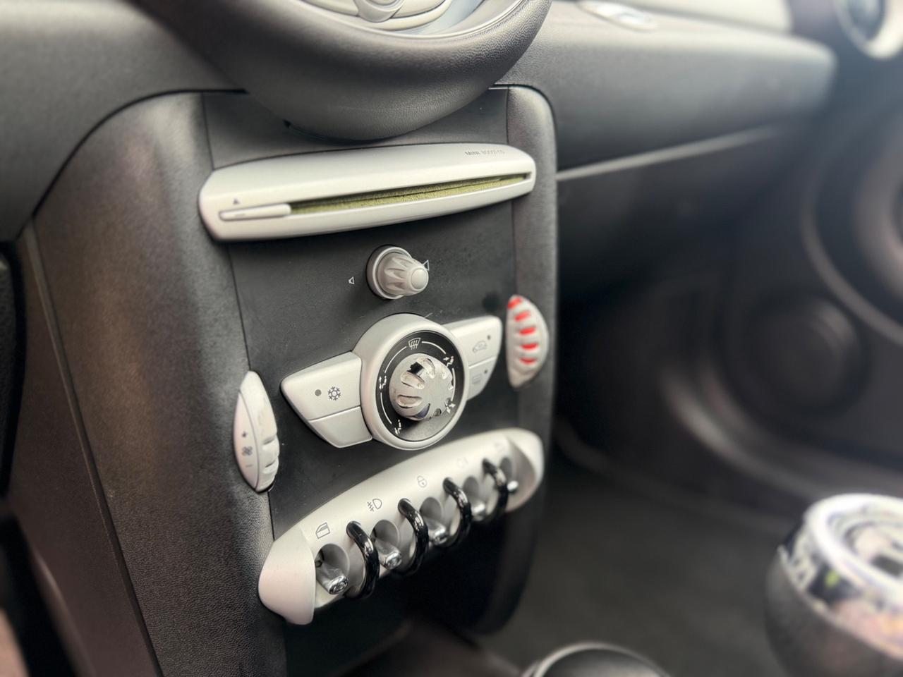 Mini 1.6 16V Cooper D Chili