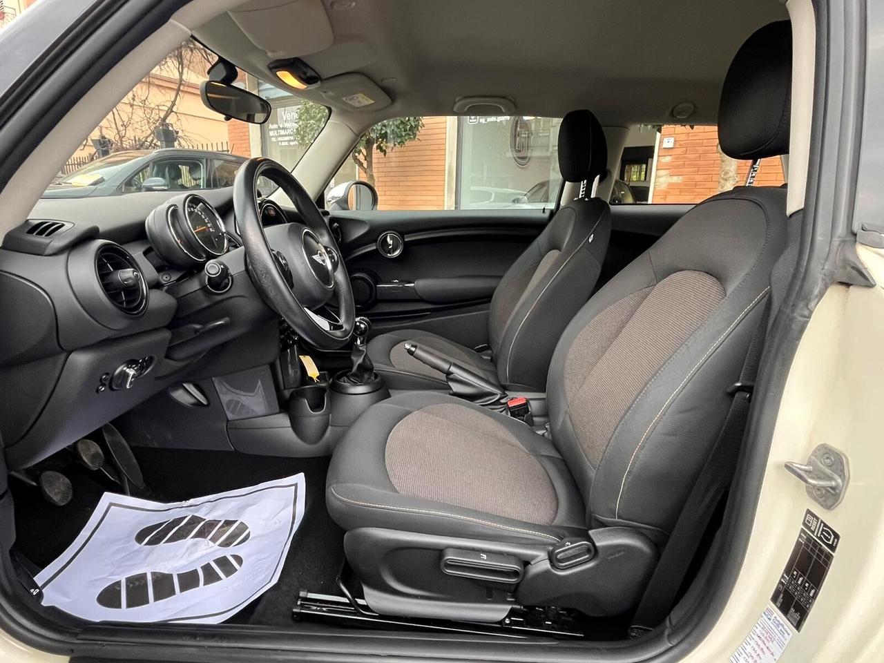 Mini 1.5 Cooper D 115cv