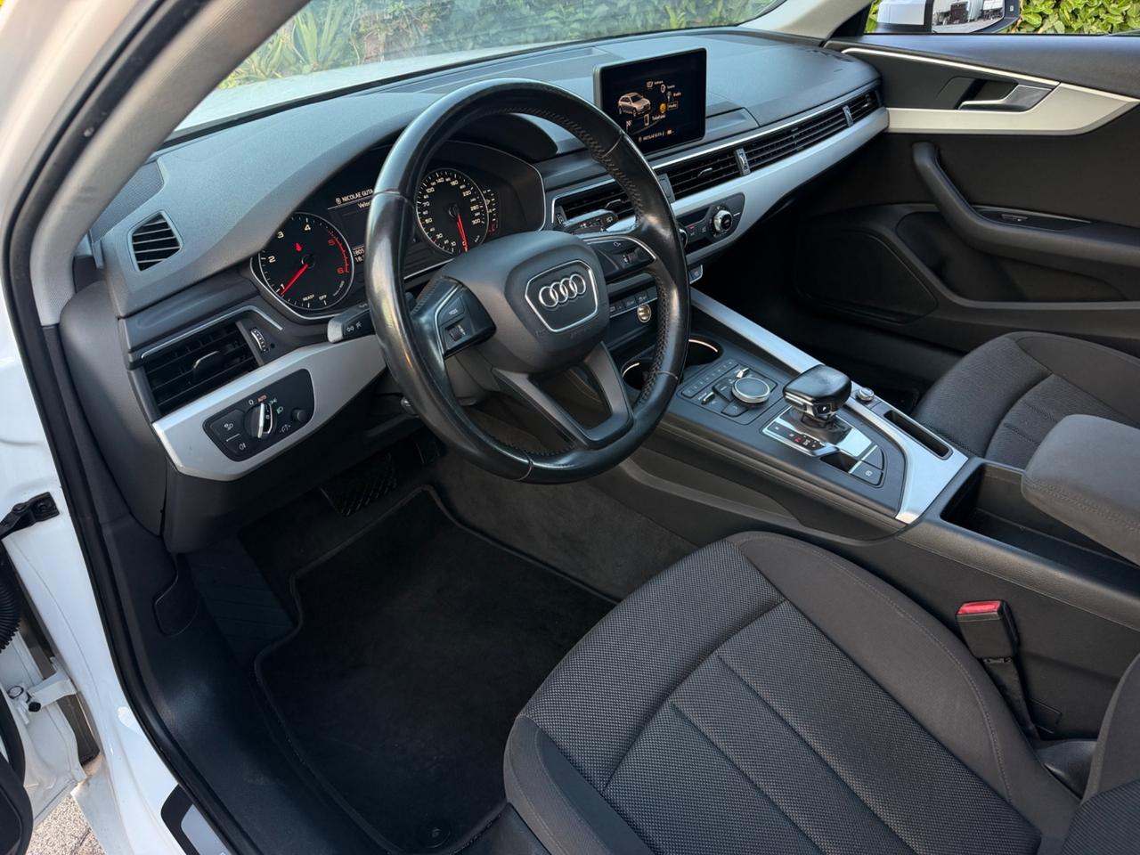 Audi A4 2.0 TDI 150 CV ULTRA EURO6