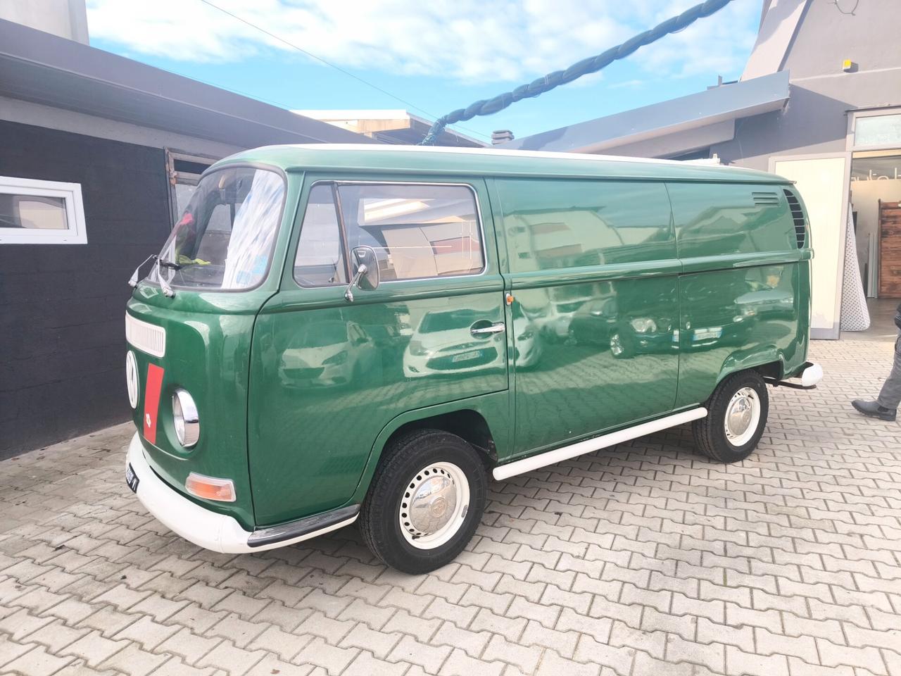 VOLKSWAGEN T2 1,6 BENZINA- I°SERIE – 1971 -FRECCE BASSE