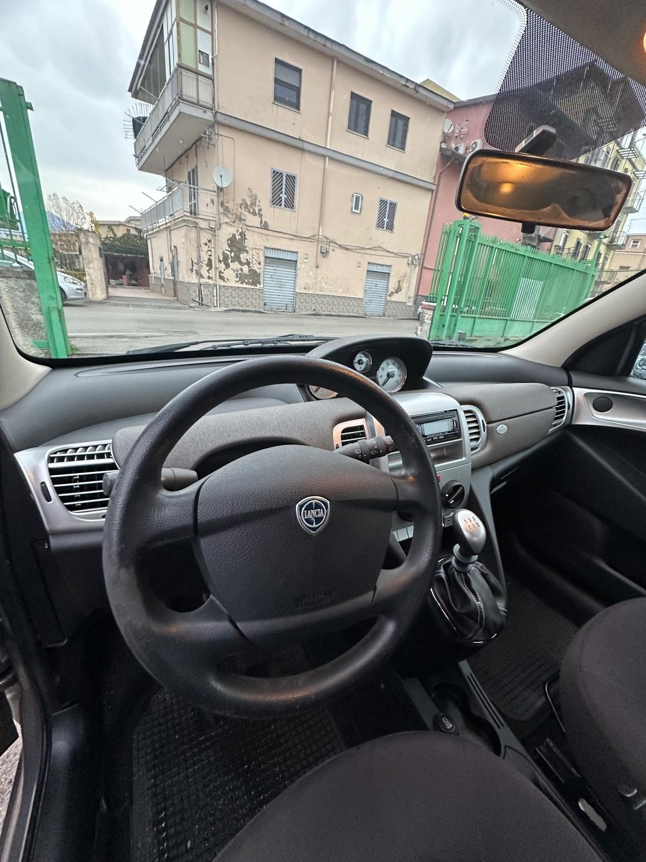 Lancia Ypsilon 1.4 Oro Ecochic GPL