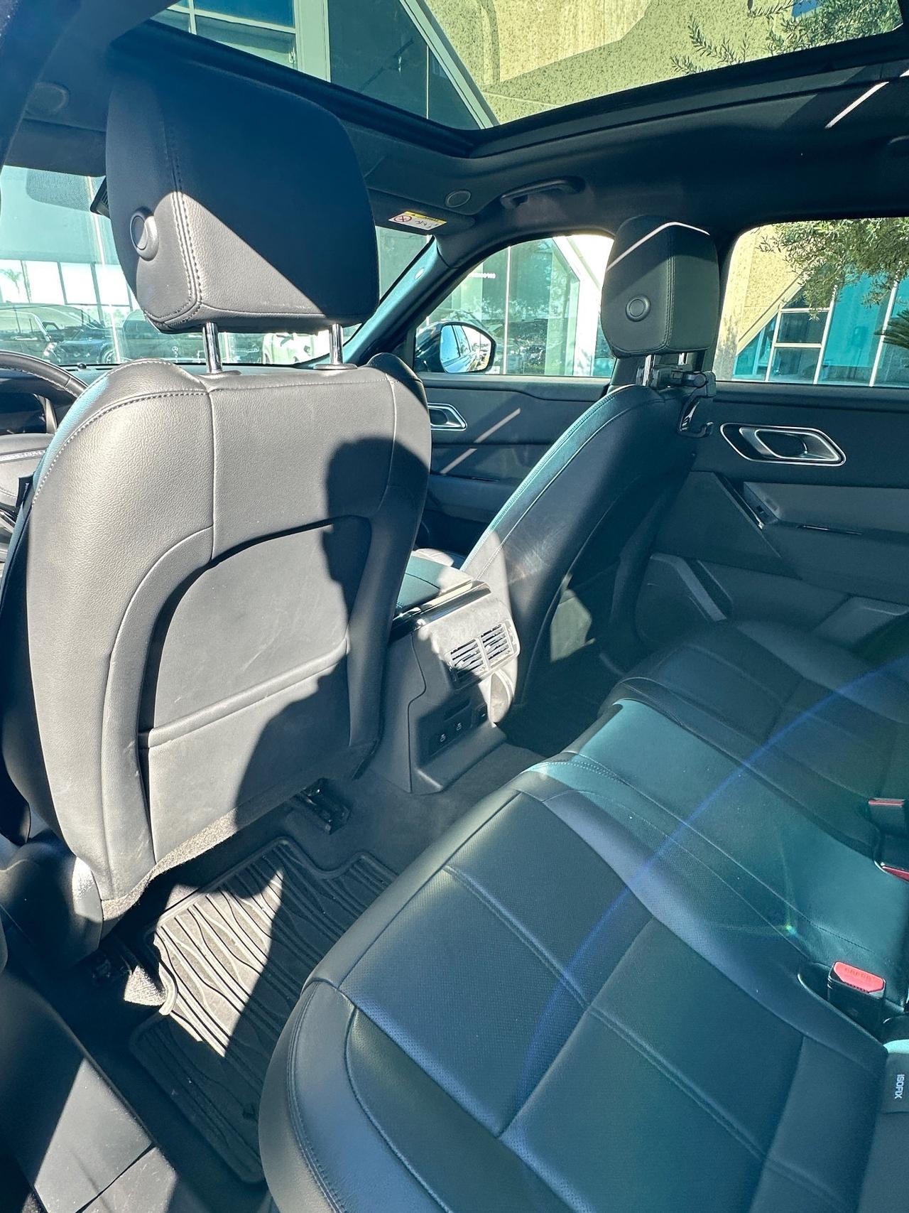 Range Rover Velar d R-Dynamic SE possibilità noleggio no scoring