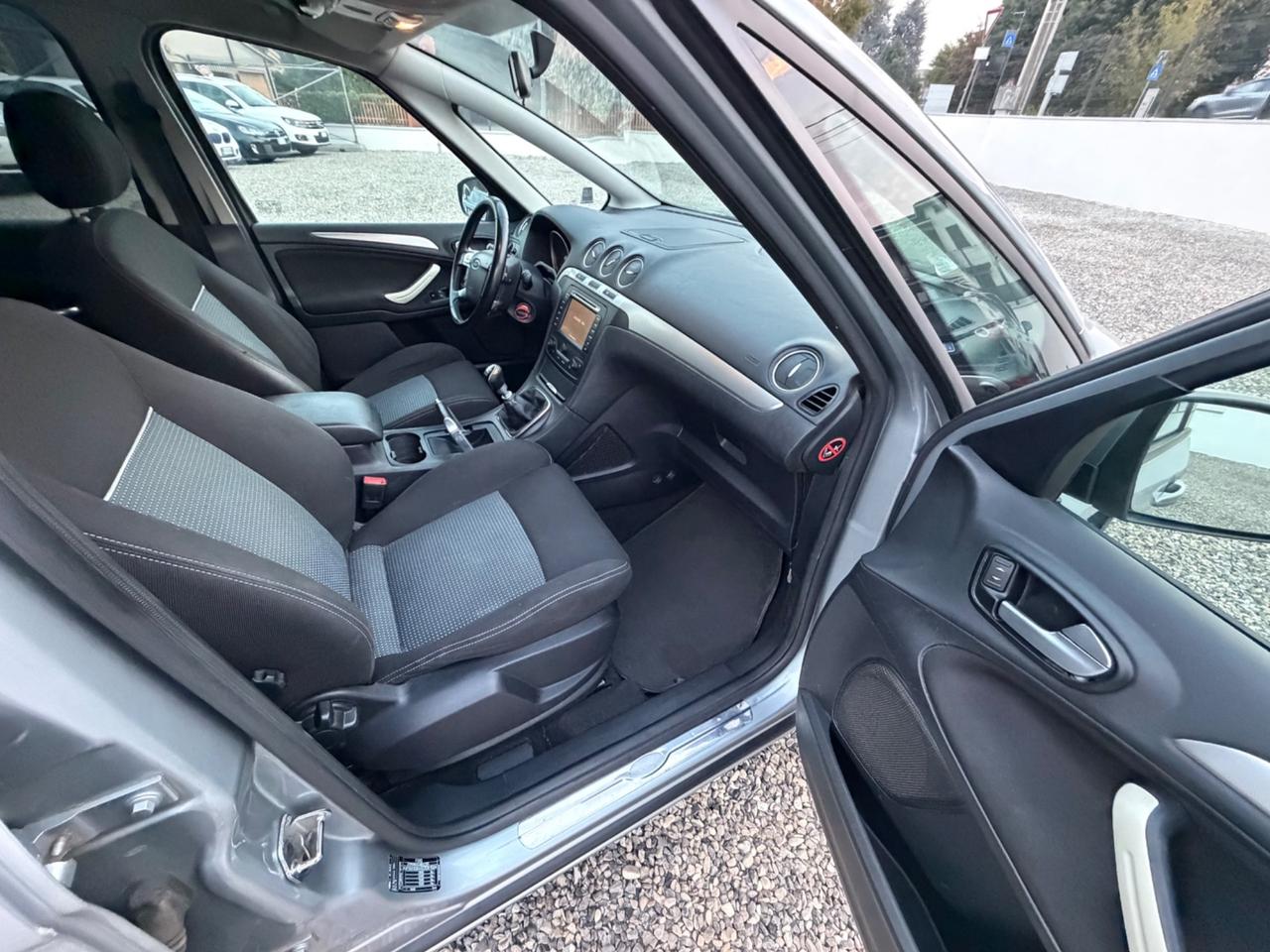 Ford S-Max 2.0 TDCi 140CV 7 posti Business Nav