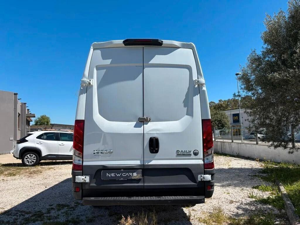 Iveco Daily 35S14Sa8V 2.3Hpt Plm-Tm Hi-Ma