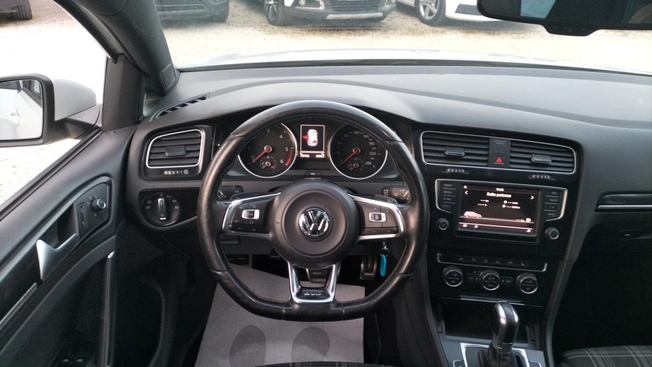 Volkswagen Golf GTD 2.0 TDI DSG 5p.