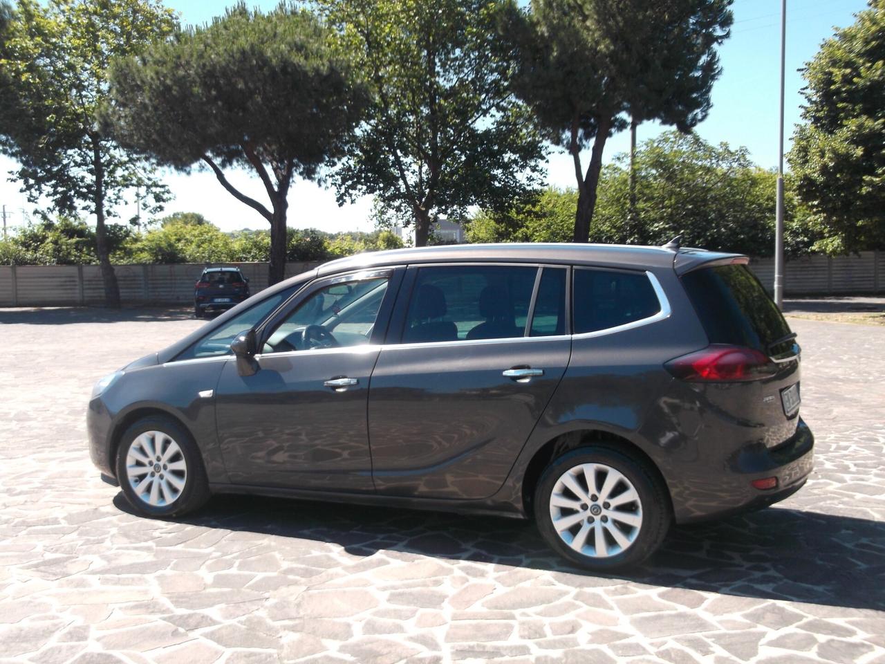 Opel Zafira 1.6 Turbo Metano 7P. Full 2013