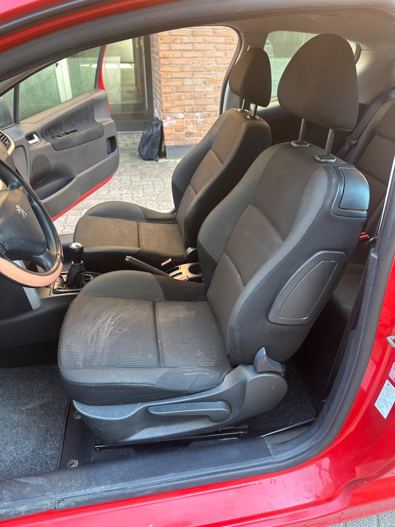 Peugeot 207 Plus 1.4 8V 75CV 3p. ECO GPL