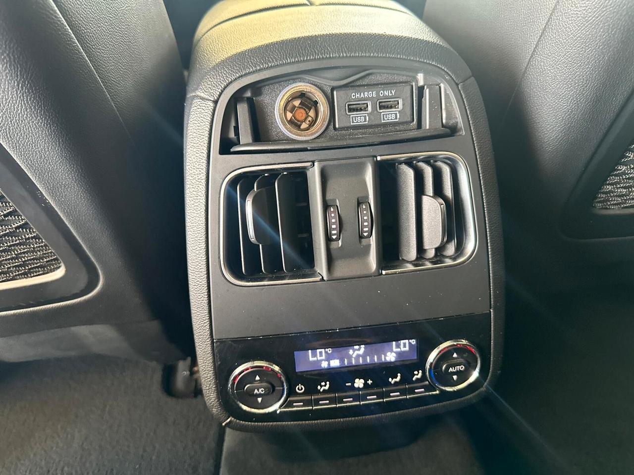 MASERATI LEVANTE GRANSPORT WRAPPATA 10/2018