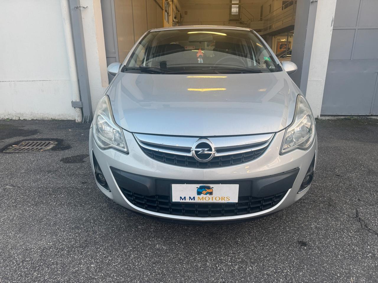 OPEL Corsa 1.2 5 porte Sport **NEOPATENTATI**