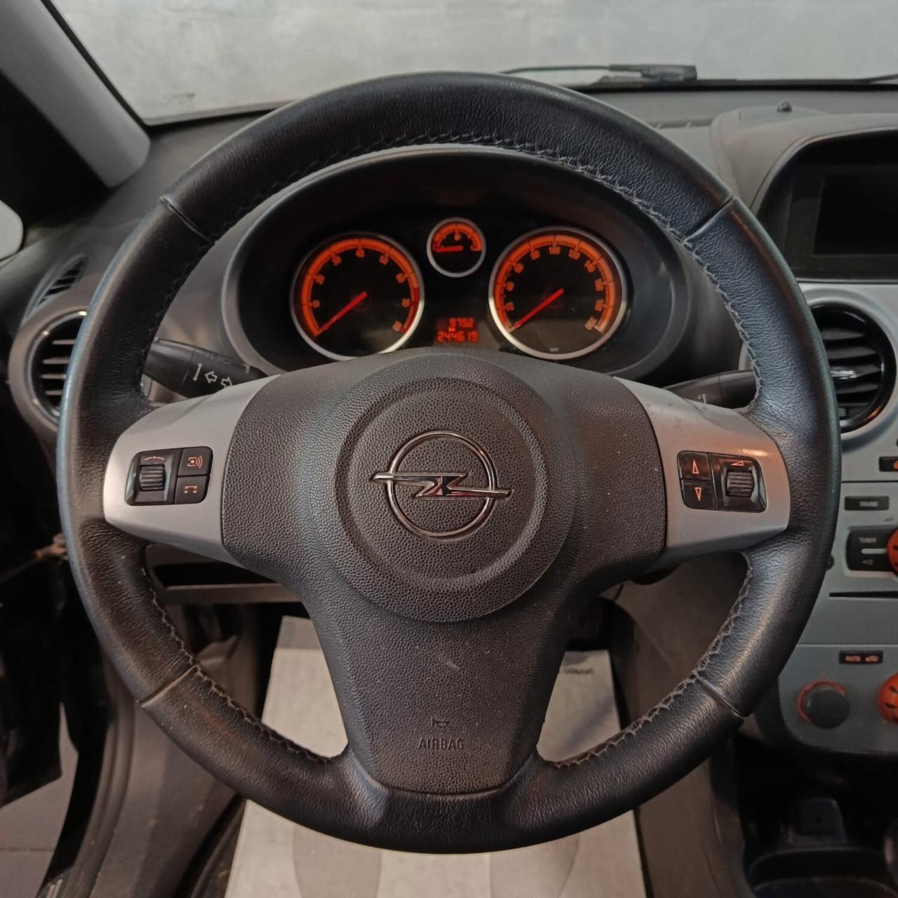 Opel Corsa 1.2 3 porte Edition