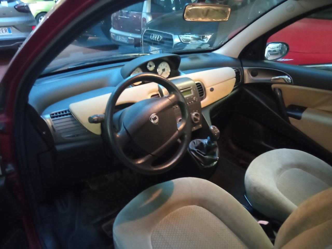 Lancia Ypsilon 1.2 Argento 60CV
