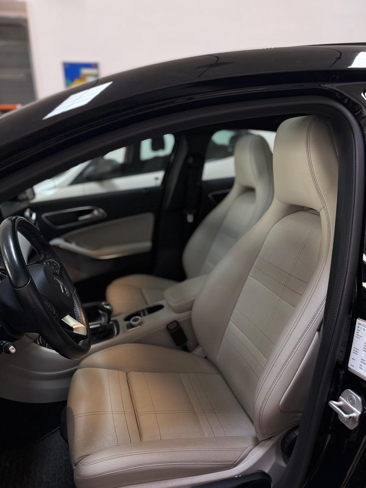 Mercedes-benz A 180 d Premium